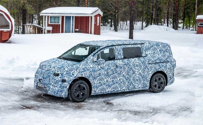 Mercedes-Benz Groraumlimousinen meistern Wintererprobung am Polarkreis - Winter Testing Sweden VAN.EA-P ( Mercedes-Benz Group)