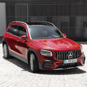 Mercedes-AMG GLB 35 4MATIC designo patagonienrot metallic