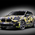 BMW X2 mit exklusiver Camouflage-Folierung "Digital Camo"