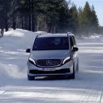 Mercedes-Benz EQV bei der Wintererprobung am Polarkreis