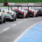Porsche Racing Experience erweitert Angebot: Open Pitlane - neues Rennstreckenprogramm fr Porsche-Fahrer. Die kontaktfreien Trackdays werden fr Renn- und Serienfahrzeuge getrennt veranstaltet.